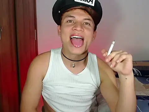 Leon Wild online show from March 2026 10:35:01 PM