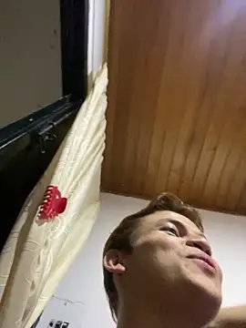 Leon Wild online show from April 2026 03:09:02 AM