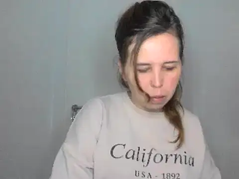 loveis007 online show from March 2025 09:45:01 PM