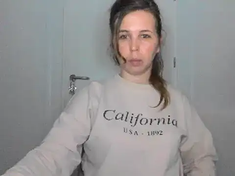 loveis007 online show from March 2025 12:49:01 AM