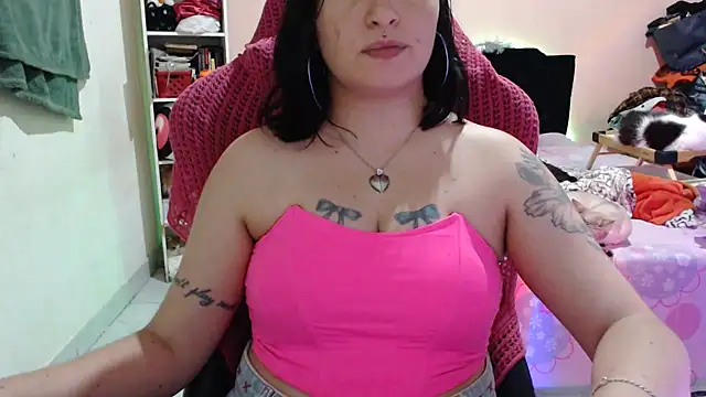 Snapshot of Ta_maravilhosaaa chatting on December 2024 01:43:01 AM Ta maravilhosaaa online show from December 2024 01:43:01 AM