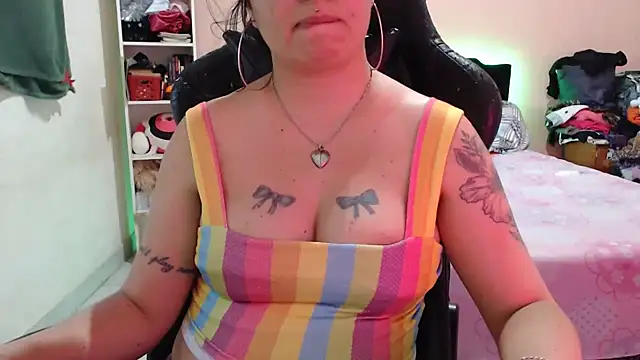 Snapshot of Ta_maravilhosaaa chatting on January 2025 08:35:01 PM Ta maravilhosaaa online show from January 2025 08:35:01 PM