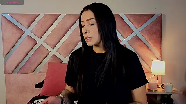  kelly hous36 online show from April 2026 12:51:02 PM