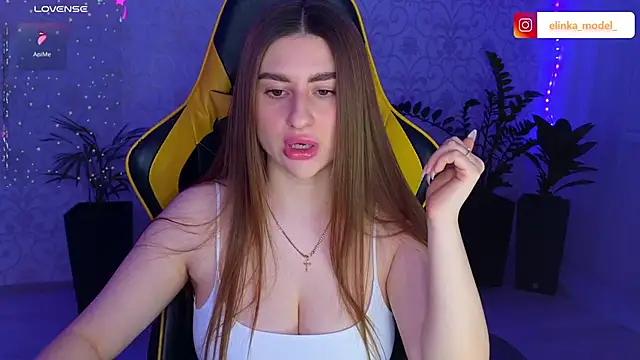 Elishka  online show from March 2025 04:35:02 PM