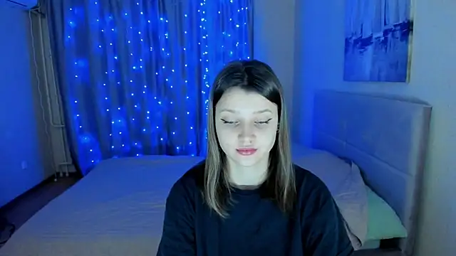 Snapshot of SoniNesti chatting on December 2024 12:33:02 PM SoniNesti online show from December 2024 12:33:02 PM