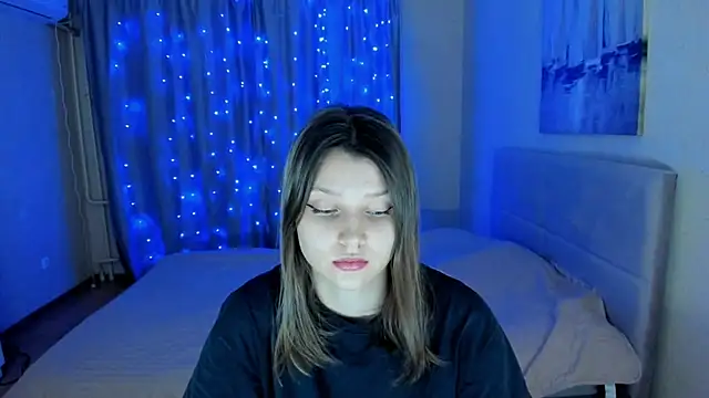 Snapshot of SoniNesti chatting on December 2024 03:36:02 PM SoniNesti online show from December 2024 03:36:02 PM