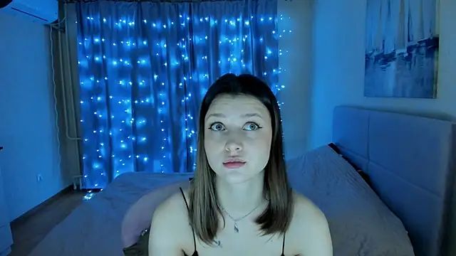 Snapshot of SoniNesti chatting on December 2024 03:39:01 PM SoniNesti online show from December 2024 03:39:01 PM