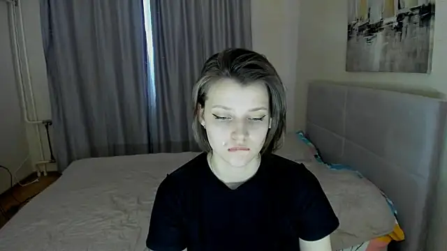 Snapshot of SoniNesti chatting on March 2025 11:28:01 AM SoniNesti online show from March 2025 11:28:01 AM