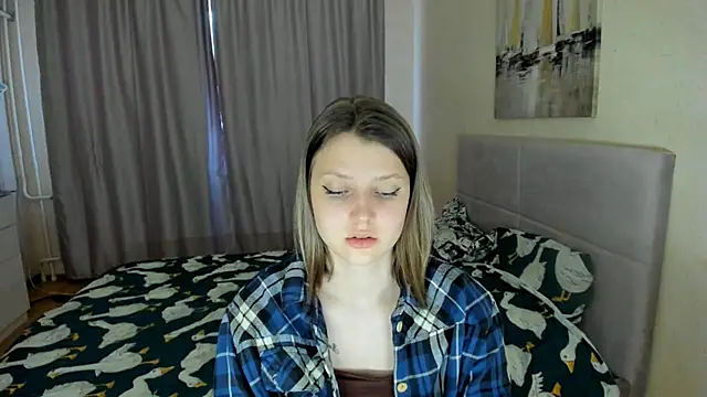 Snapshot of SoniNesti chatting on September 2025 02:28:02 PM SoniNesti online show from September 2025 02:28:02 PM