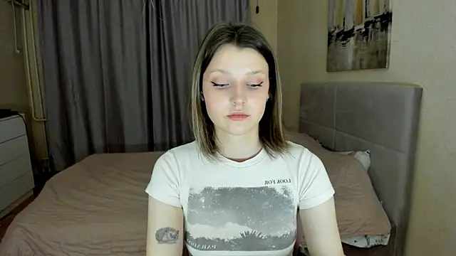 SoniNesti online show from October 2025 02:50:01 PM