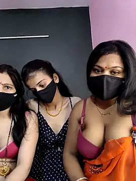 cutee  crazy online show from May 2026 02:25:02 PM