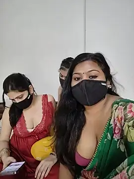 cutee  crazy online show from June 2026 02:06:02 PM