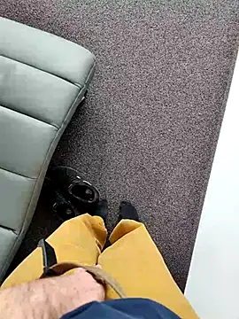 Snapshot of Boring_one chatting on February 2025 12:39:01 PM Boring one online show from February 2025 12:39:01 PM