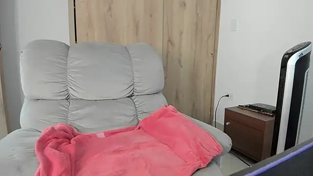 xspecialoomx online show from May 2026 07:52:02 PM