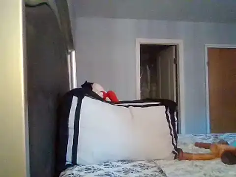 MSweetLindaParks online show from February 2025 05:37:01 PM