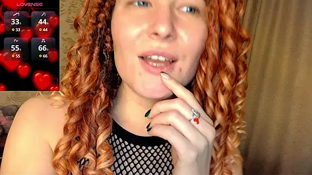 Snapshot of AgnesGraham chatting on January 2025 11:18:01 PM AgnesGraham online show from January 2025 11:18:01 PM