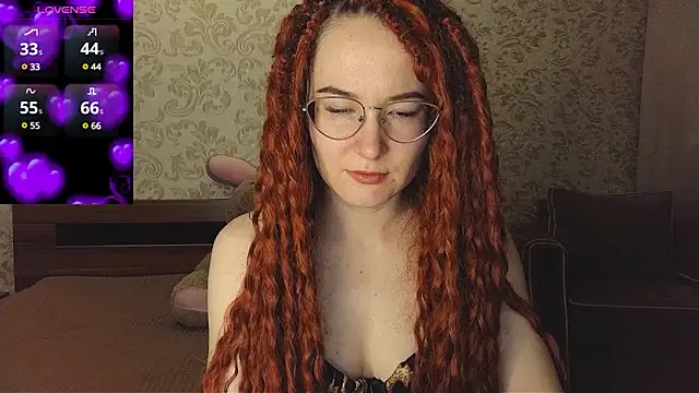 Snapshot of AgnesGraham chatting on February 2025 09:17:01 PM AgnesGraham online show from February 2025 09:17:01 PM