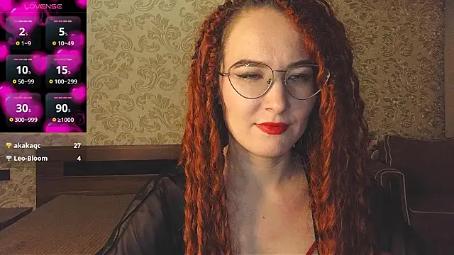 Snapshot of AgnesGraham chatting on February 2025 08:48:02 PM AgnesGraham online show from February 2025 08:48:02 PM