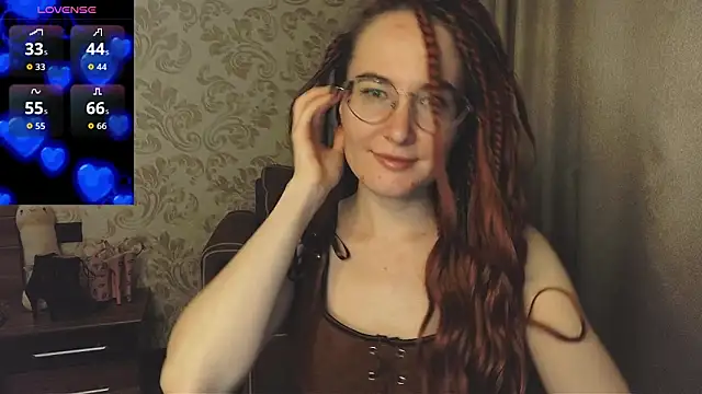 Snapshot of AgnesGraham chatting on September 2025 09:38:02 PM AgnesGraham online show from September 2025 09:38:02 PM