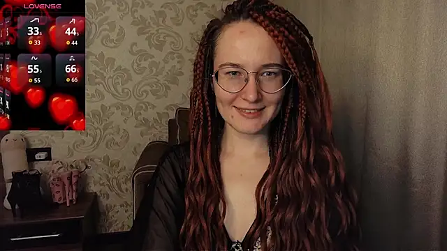 Snapshot of AgnesGraham chatting on October 2025 11:38:01 PM AgnesGraham online show from October 2025 11:38:01 PM