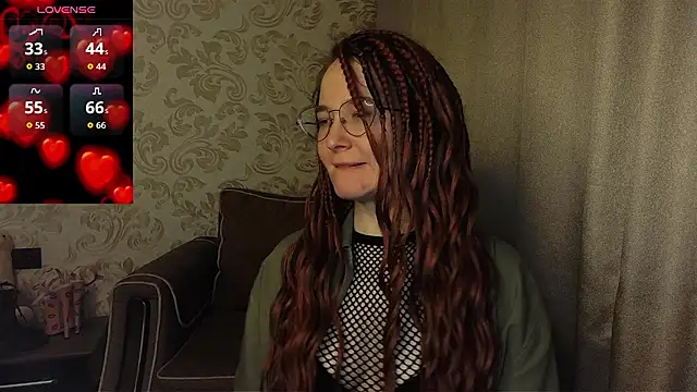 Snapshot of AgnesGraham chatting on October 2025 07:42:02 PM AgnesGraham online show from October 2025 07:42:02 PM