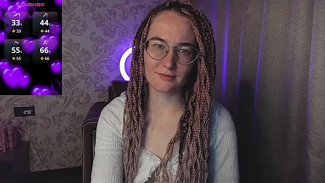 AgnesGraham online show from April 2026 10:19:02 PM