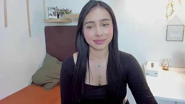 Snapshot of isabella_jade chatting on February 2025 10:14:02 PM isabella jade online show from February 2025 10:14:02 PM