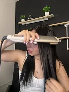 isabella jade online show from January 2026 10:25:01 PM