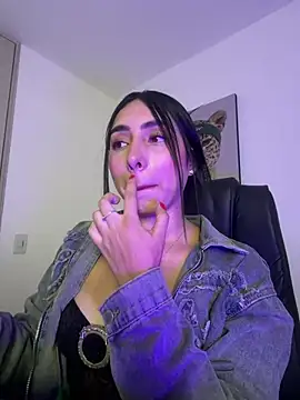 isabella jade online show from March 2026 05:39:01 PM