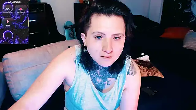 Marieblueeyes online show from September 2025 10:15:01 PM