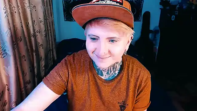 Marieblueeyes online show from October 2025 09:21:02 AM