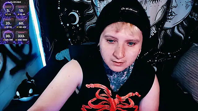 Marieblueeyes online show from May 2026 11:10:01 PM