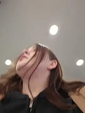 Yammy Yumi online show from March 2026 01:40:02 PM