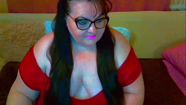 Snapshot of SinlessHeavy chatting on March 2025 02:32:01 AM SinlessHeavy online show from March 2025 02:32:01 AM