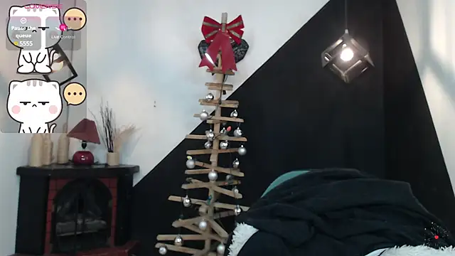 Snapshot of Perla_Campbell chatting on December 2024 07:45:02 PM Perla Campbell online show from December 2024 07:45:02 PM