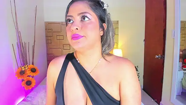 Julia Haye online show from February 2025 04:11:02 AM