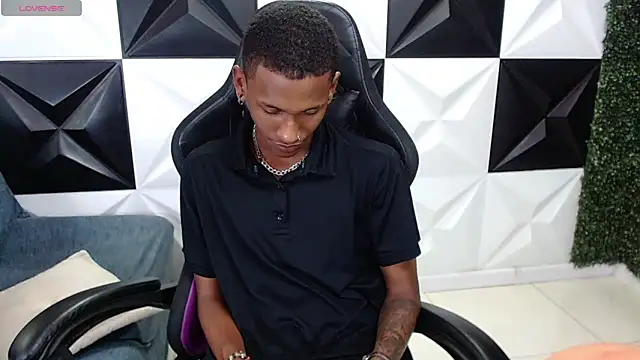 ManSant online show from February 2025 02:50:02 PM