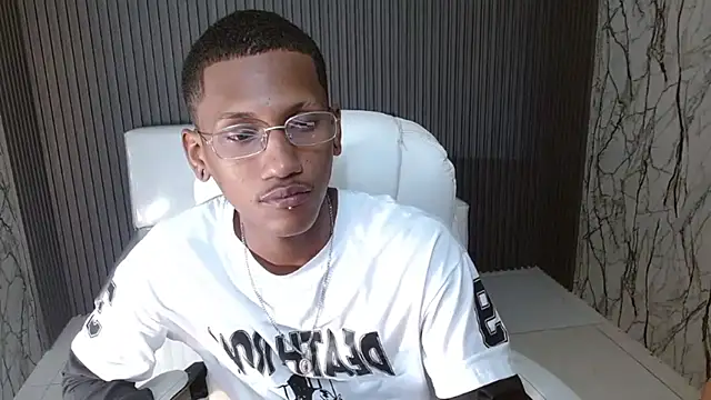 ManSant online show from October 2025 03:22:02 PM