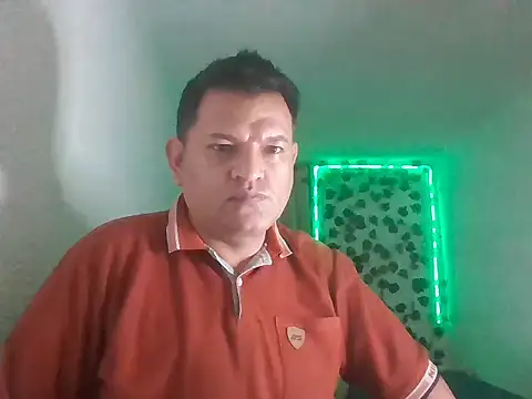Snapshot of SexDiffrent chatting on May 2026 11:12:03 PM SexDiffrent online show from May 2026 11:12:03 PM