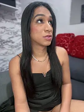 Snapshot of Ashly_Miller chatting on January 2025 10:51:01 PM Ashly Miller online show from January 2025 10:51:01 PM