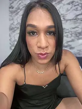 Snapshot of Ashly_Miller chatting on January 2025 07:46:01 PM Ashly Miller online show from January 2025 07:46:01 PM