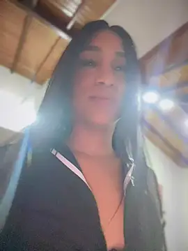 Snapshot of Ashly_Miller chatting on March 2025 07:45:02 PM Ashly Miller online show from March 2025 07:45:02 PM