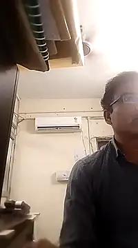 Snapshot of rajlocal chatting on December 2024 01:32:01 PM rajlocal online show from December 2024 01:32:01 PM