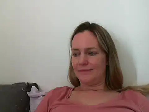 Annylove1 online show from February 2025 12:44:02 PM