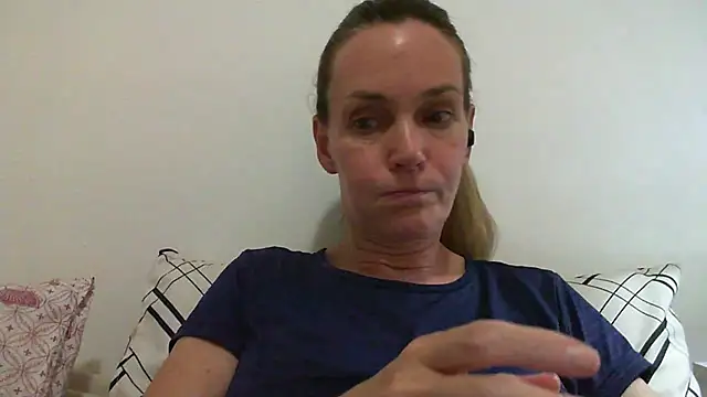 Annylove1 online show from March 2025 12:04:02 AM