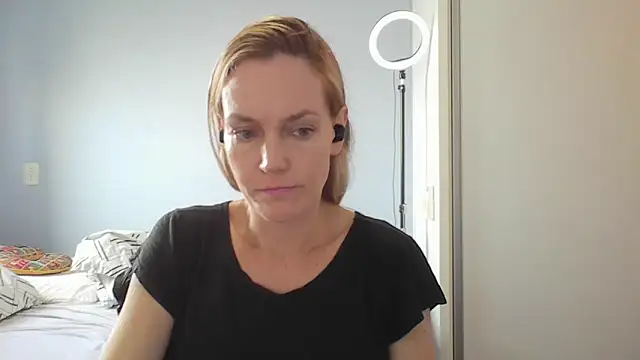 Snapshot of Annylove1 chatting on March 2026 10:44:01 AM Annylove1 online show from March 2026 10:44:01 AM