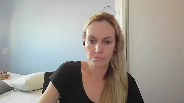 Snapshot of Annylove1 chatting on March 2026 12:55:01 PM Annylove1 online show from March 2026 12:55:01 PM