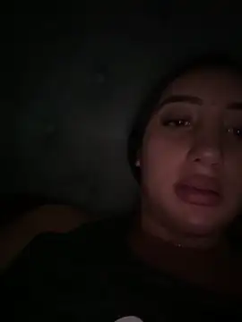 Snapshot of Hannahoff chatting on November 2025 09:05:02 PM Hannahoff online show from November 2025 09:05:02 PM