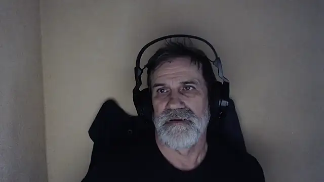 AlexNudo online show from October 2025 01:23:01 PM