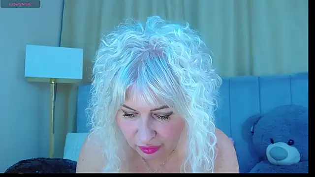 Barbie Blond  online show from May 2026 06:10:02 AM